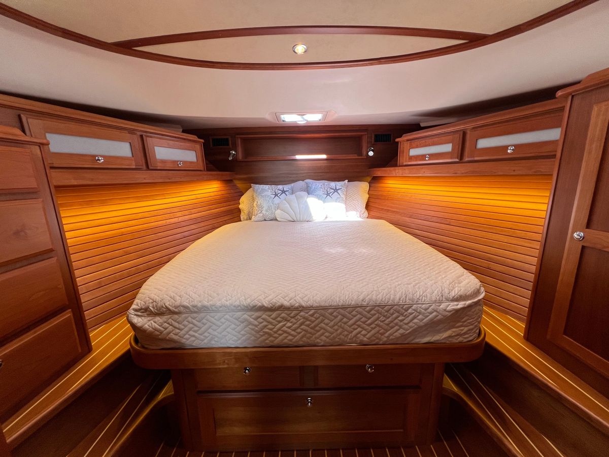 2018 Sabre 45 