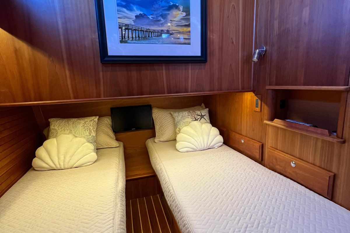 2018 Sabre 45 