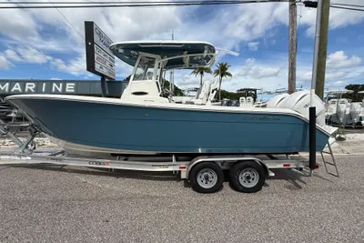 Cobia 265 Center Console