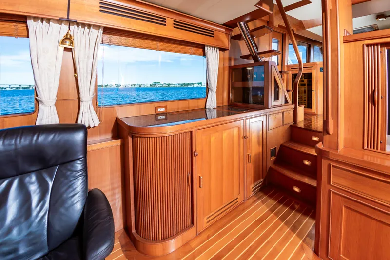 Southern Style Yacht Photos Pics 