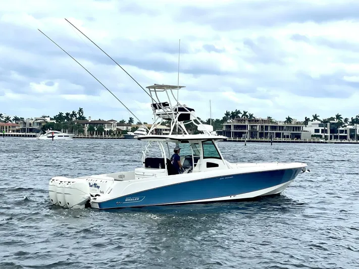 Reel Time Yacht Photos Pics 