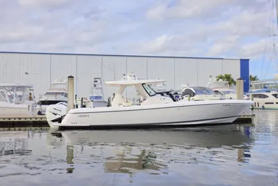 2020 Intrepid 375 Nomad SE