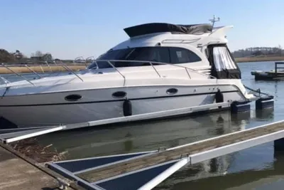 2007 Galeon 330 Fly
