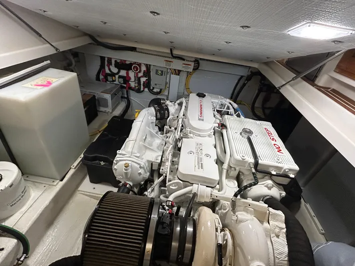  Yacht Photos Pics Engine room of a 2015 Back Cove 34 boat, featuring a clean, organized layout.