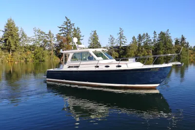 Back Cove 34