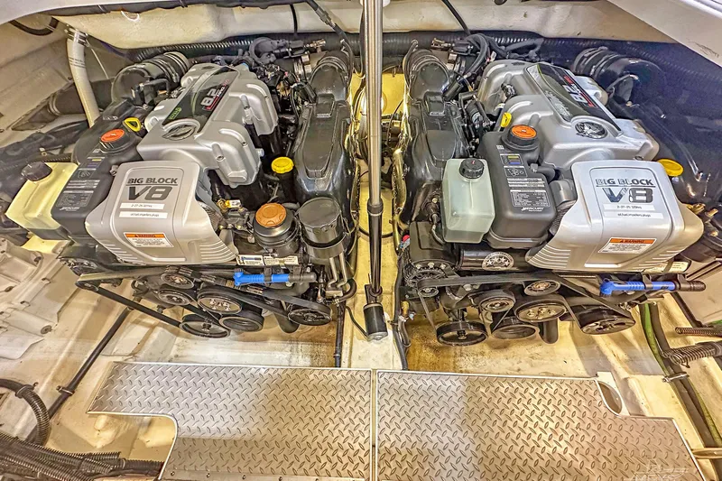  Yacht Photos Pics Engine compartment of a 2018 Formula 350 FX Crossover Bowrider with dual V8 engines.