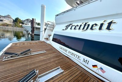 Yacht