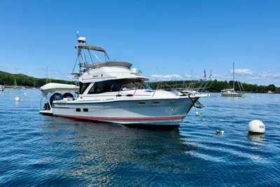 Cutwater C-32 CB