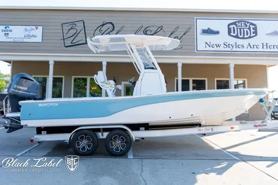 Sea Fox 251 BayFox Center Console