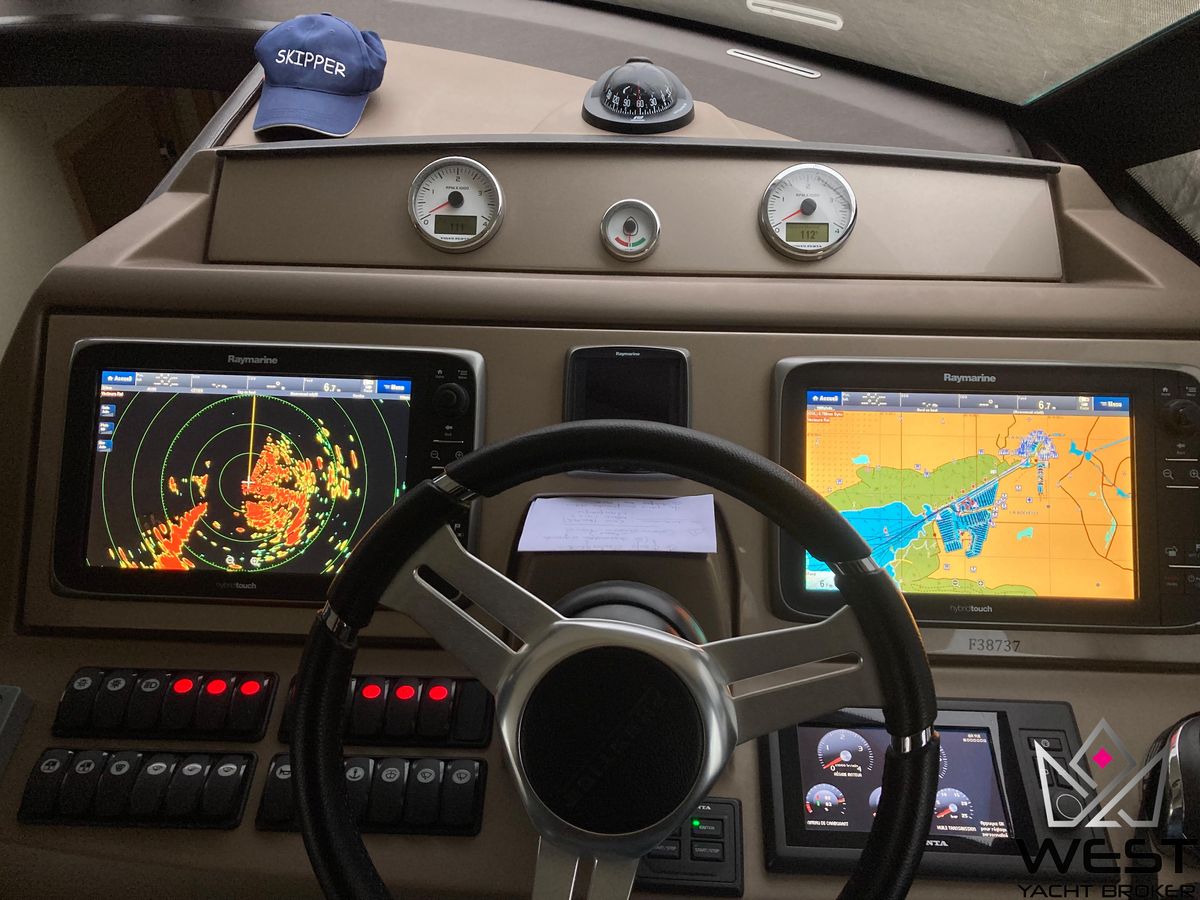 2016 Prestige 49 