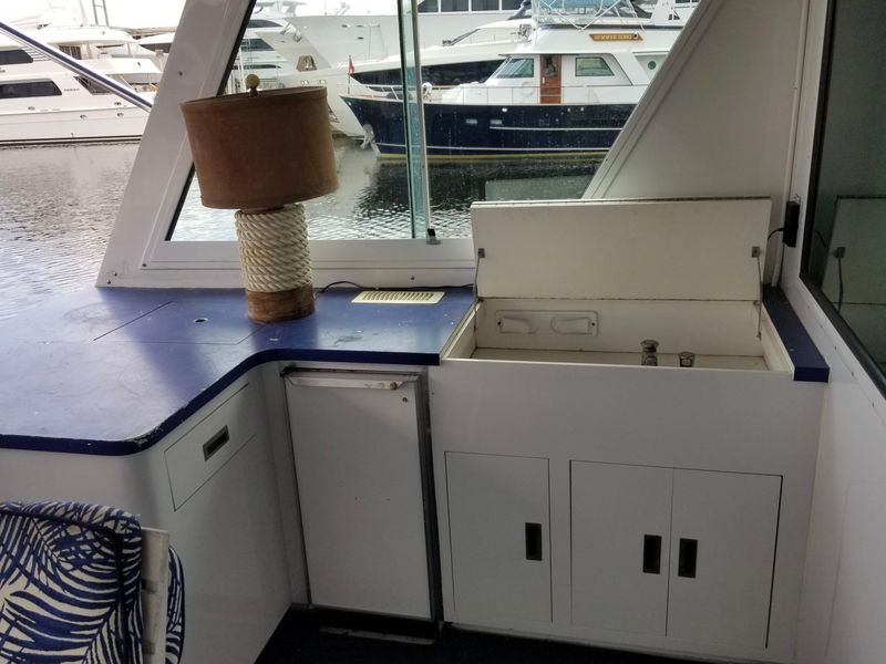 1987 Hatteras 77 Cockpit Motor Yacht