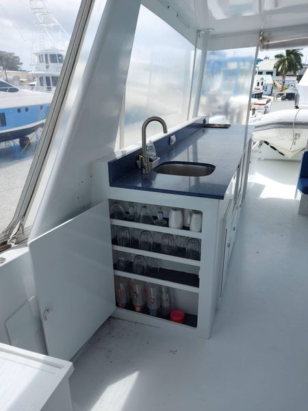 1987 Hatteras 77 Cockpit Motor Yacht