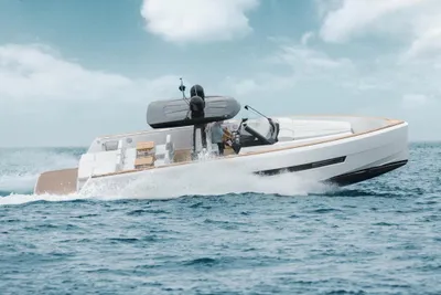 2019 Fjord 44 Open