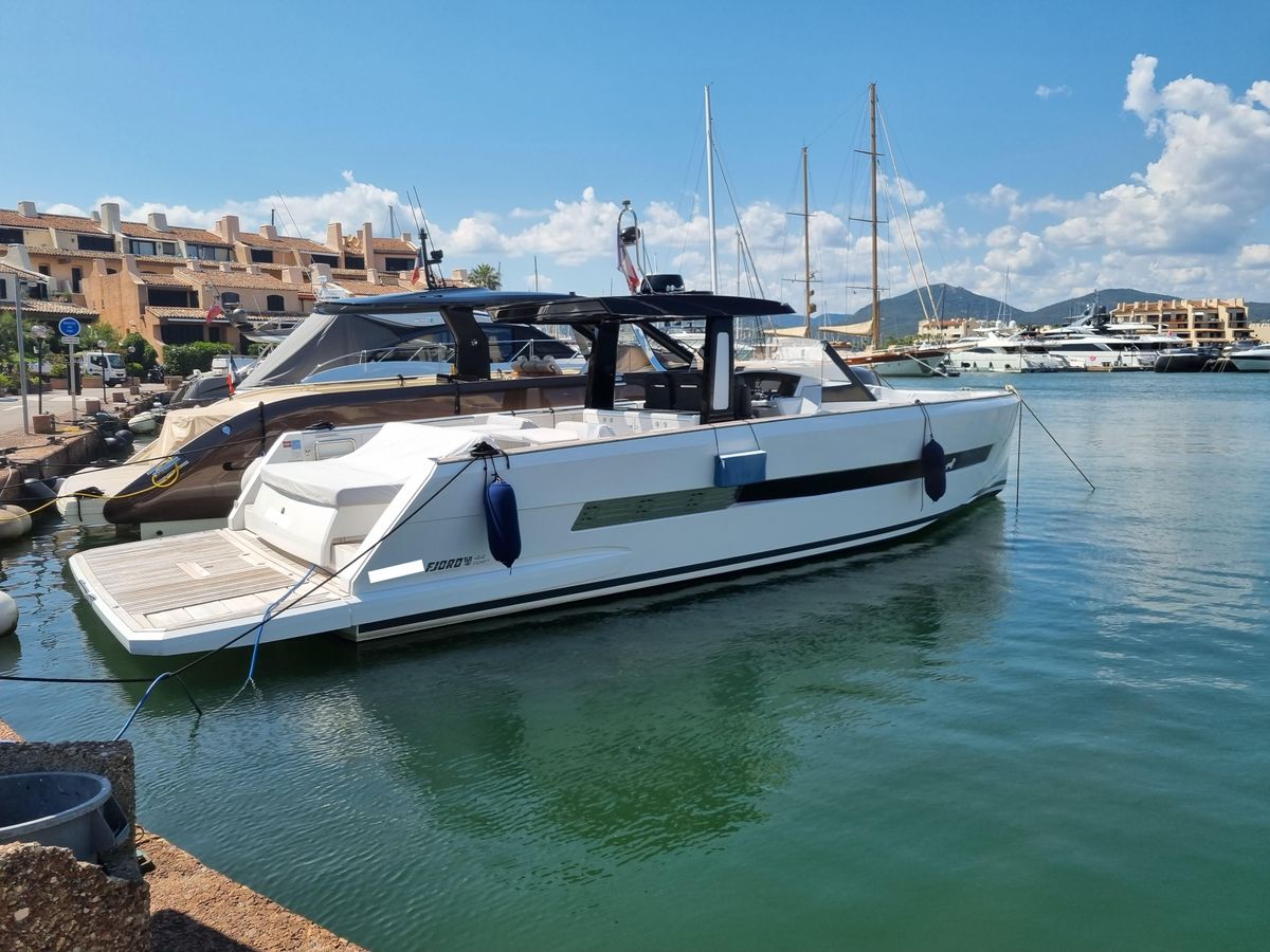 2019 Fjord 44 