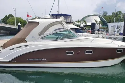 Chaparral 330 Signature