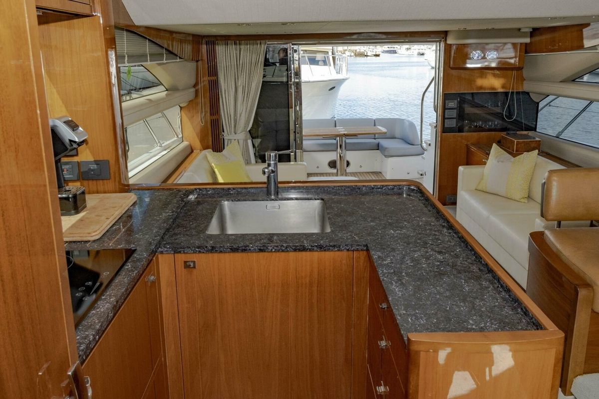 2015 Princess 56 