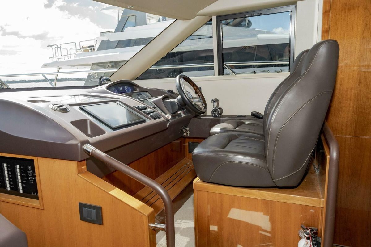 2015 Princess 56 