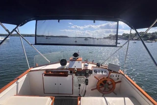 Amadon Light Yacht Photos Pics 