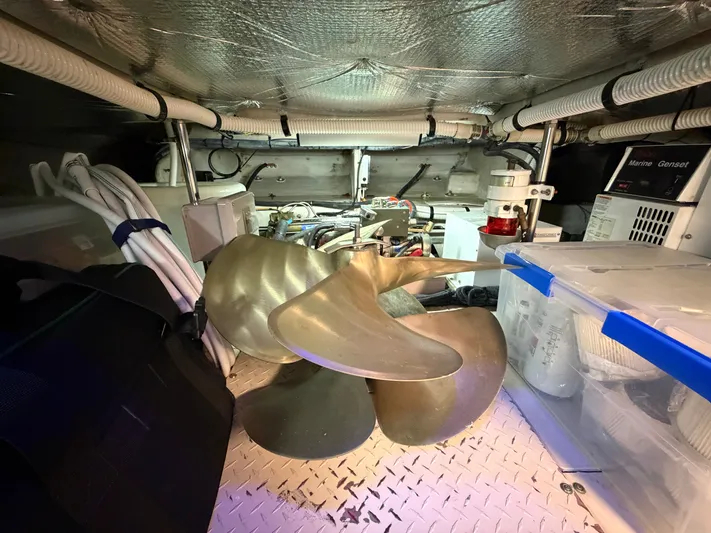 Kismet Yacht Photos Pics 