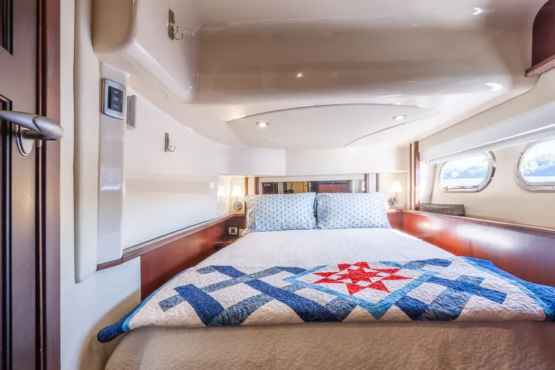 Kismet Yacht Photos Pics 