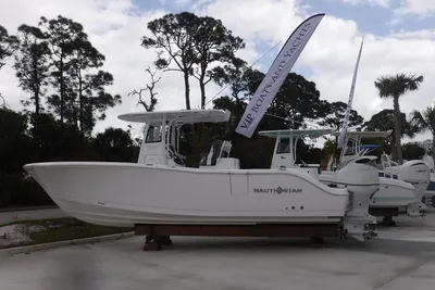 NauticStar 292 Legacy