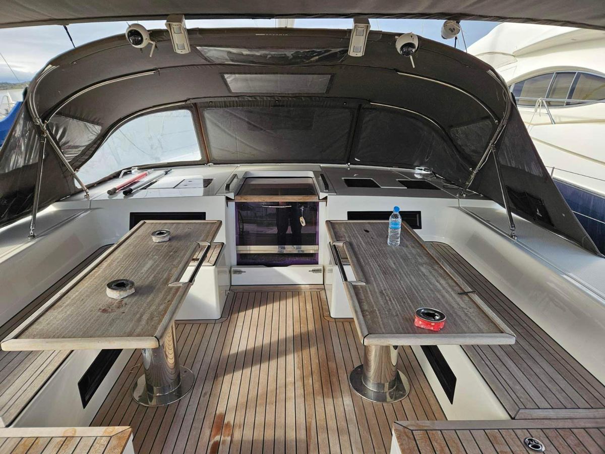 2019 Bavaria 56 