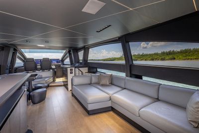 Yacht