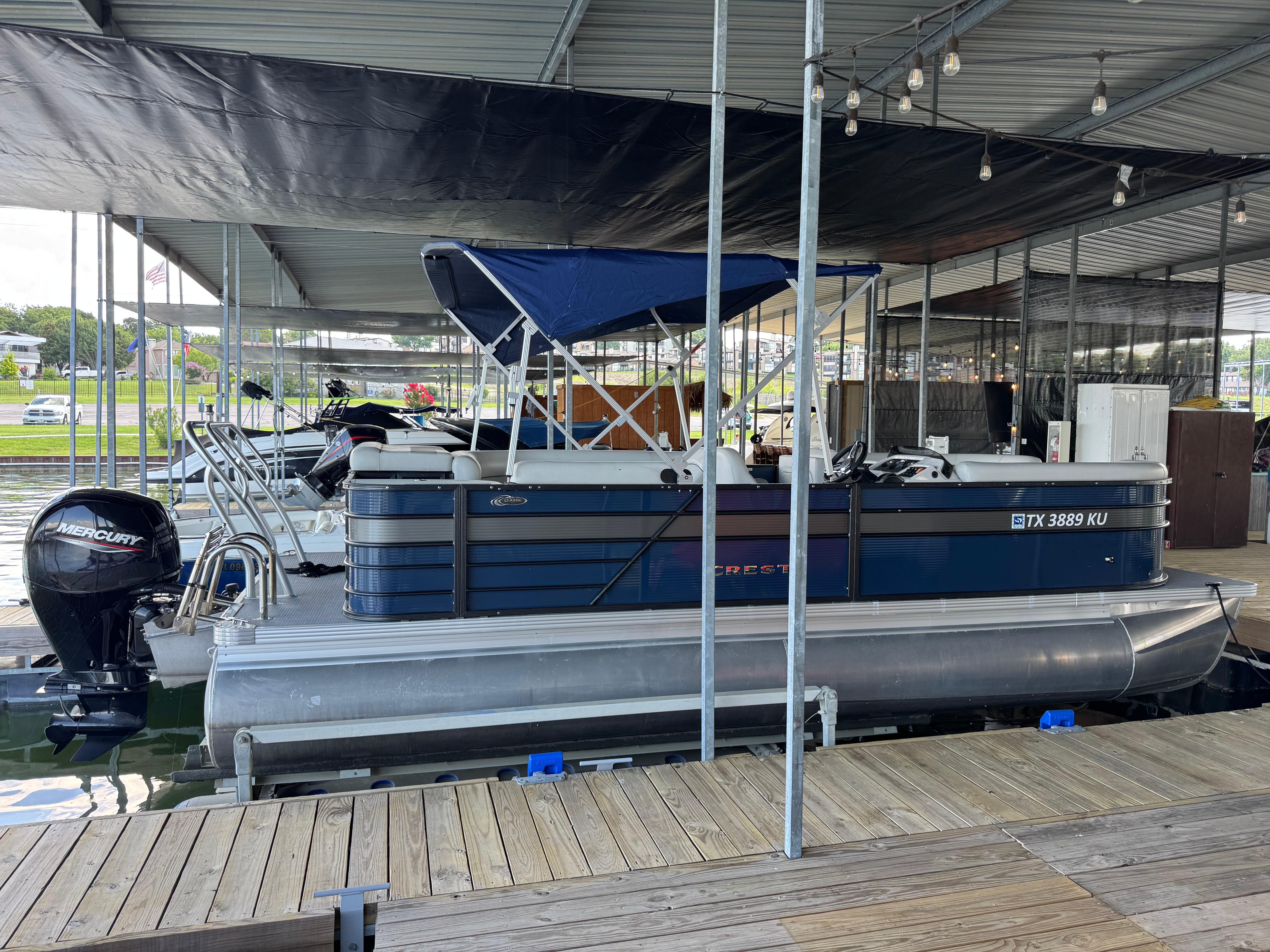 Crest Classic LX 220