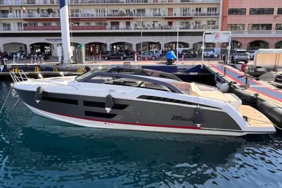 2023 Windy 37 Shamal