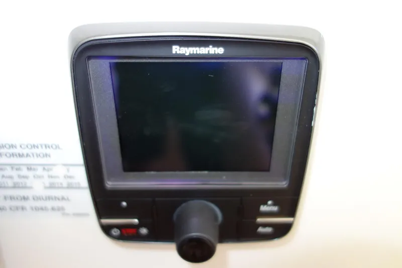 Sea Salt Yacht Photos Pics AUTOPILOT