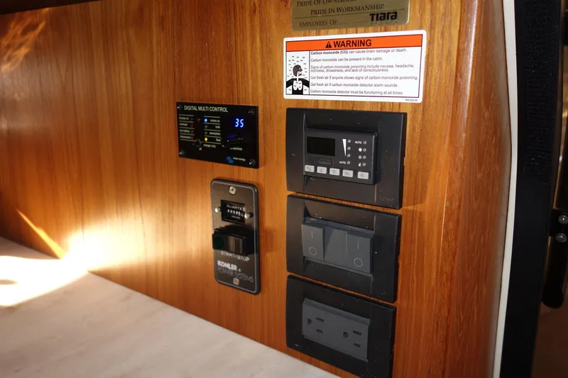 Sea Salt Yacht Photos Pics GEN SET / AIR CON /  INVERTER