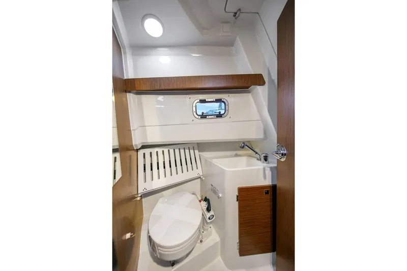  Yacht Photos Pics Manufacturer Provided Image: Manufacturer Provided Image