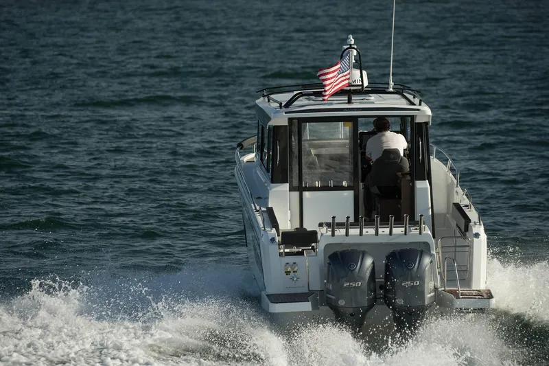  Yacht Photos Pics Manufacturer Provided Image: Manufacturer Provided Image