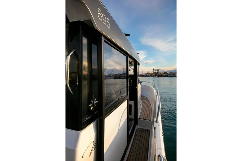  Yacht Photos Pics Manufacturer Provided Image: Manufacturer Provided Image
