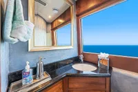 2006 Pacific Mariner 85