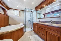 2006 Pacific Mariner 85