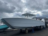2023 Invincible 35 Catamaran