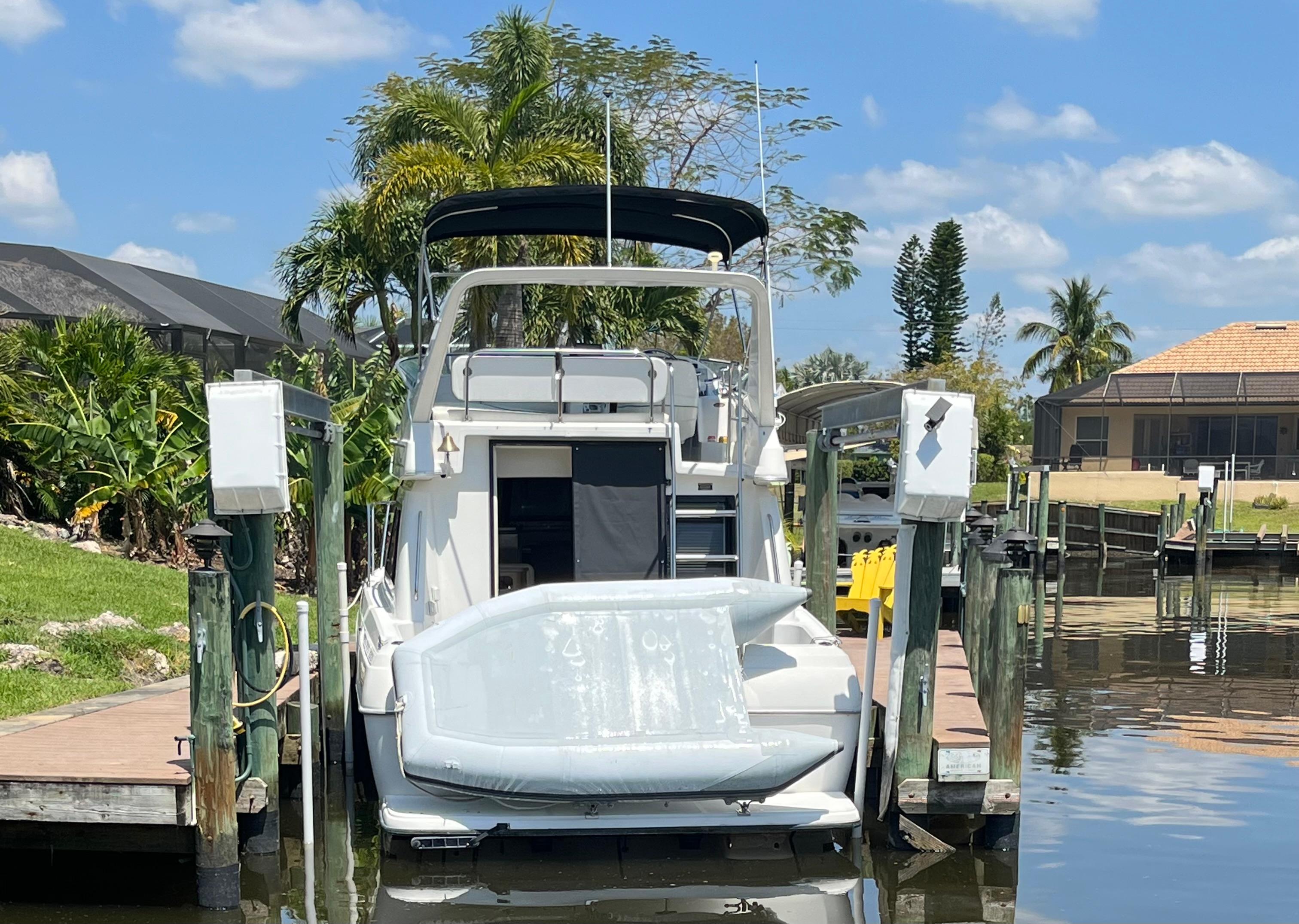 2000 Bayliner 3258 Ciera Command Bridge DX Cruiser for sale - YachtWorld