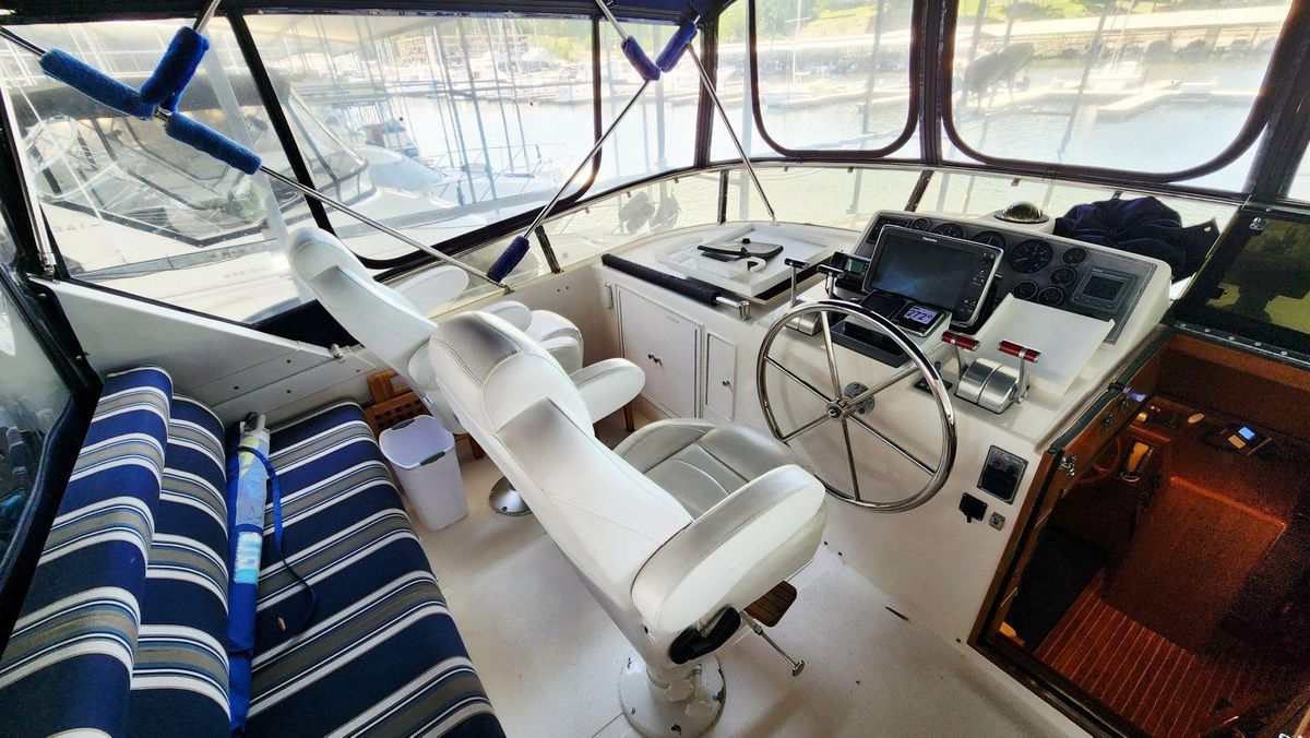 2000 Ocean Alexander 51 
