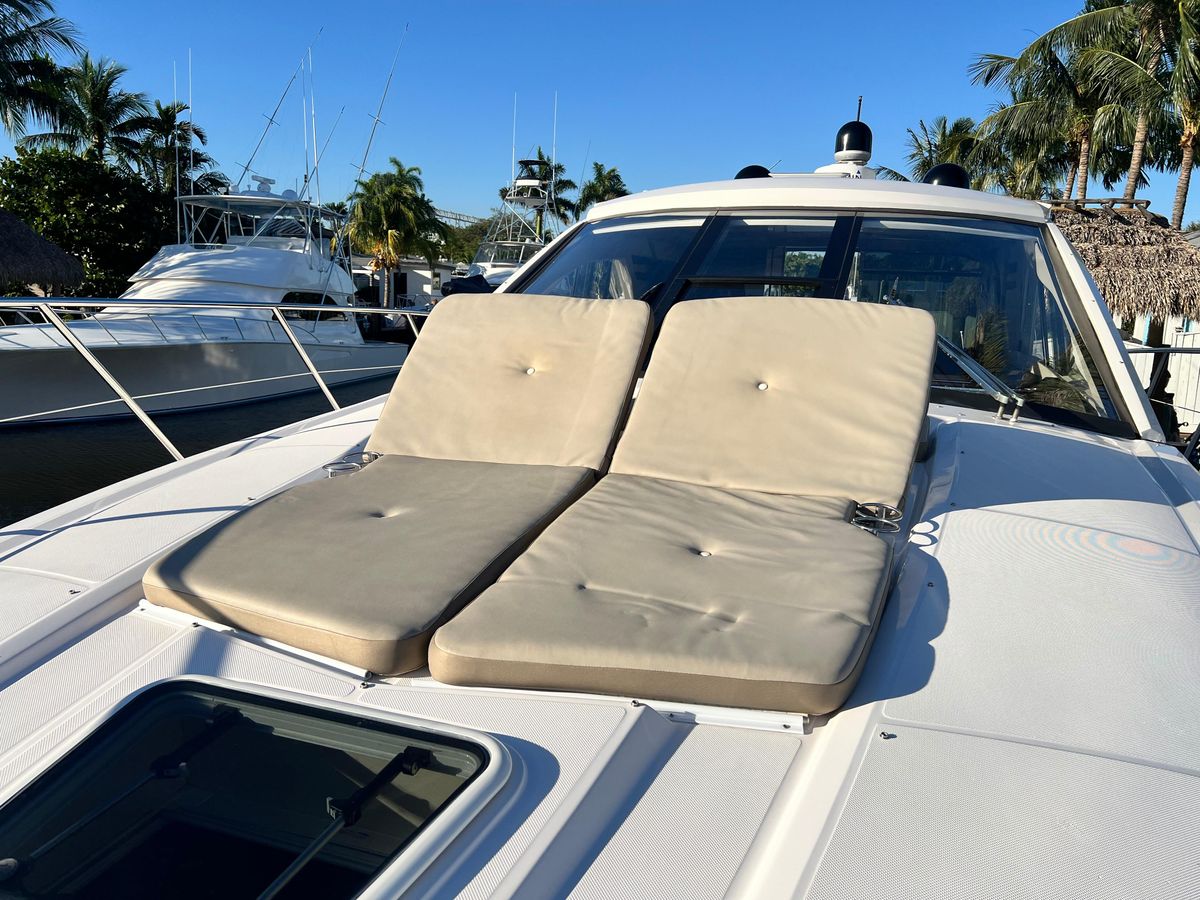 2015 Regal 53 