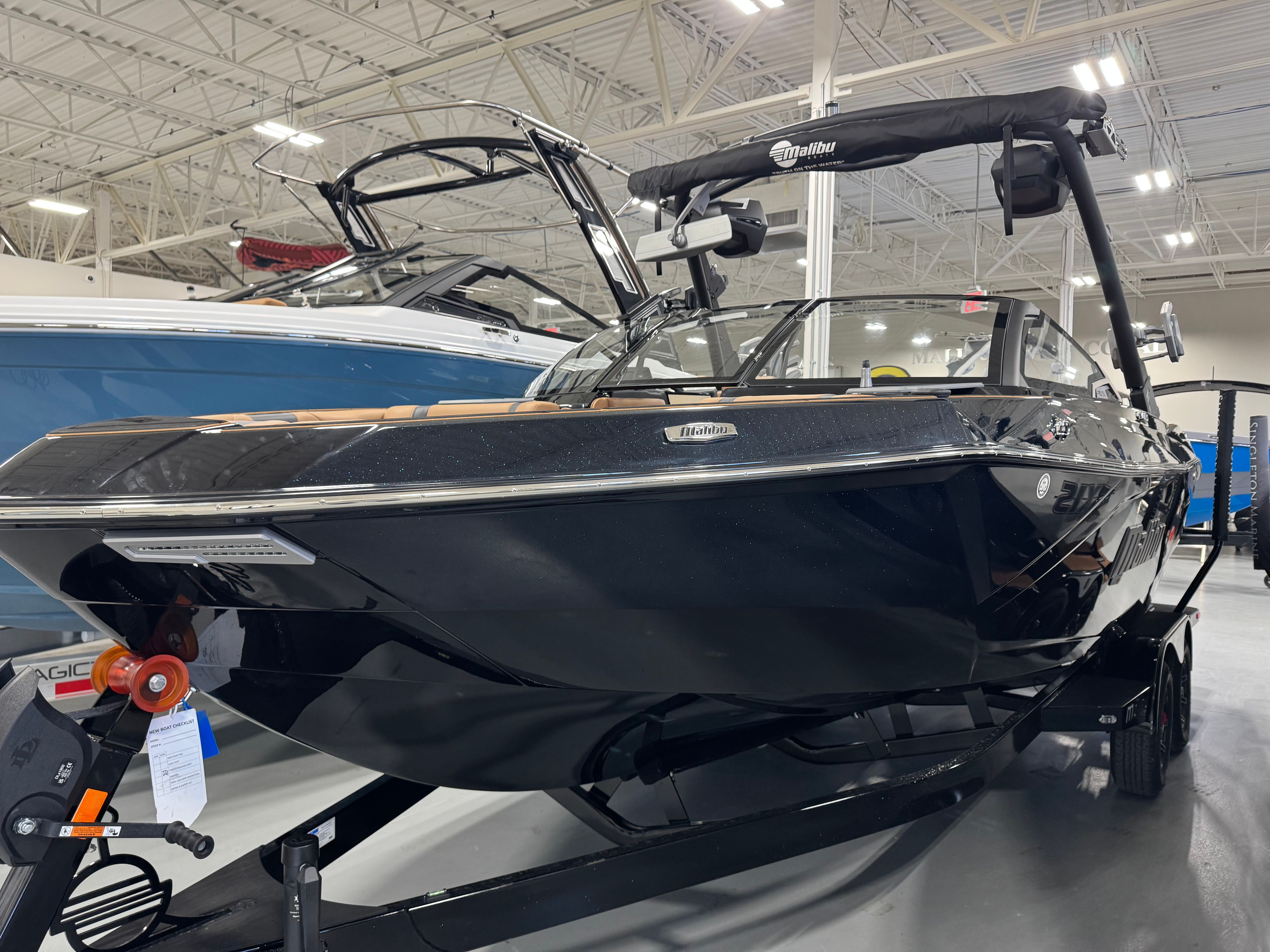 Malibu Wakesetter 23 LSV