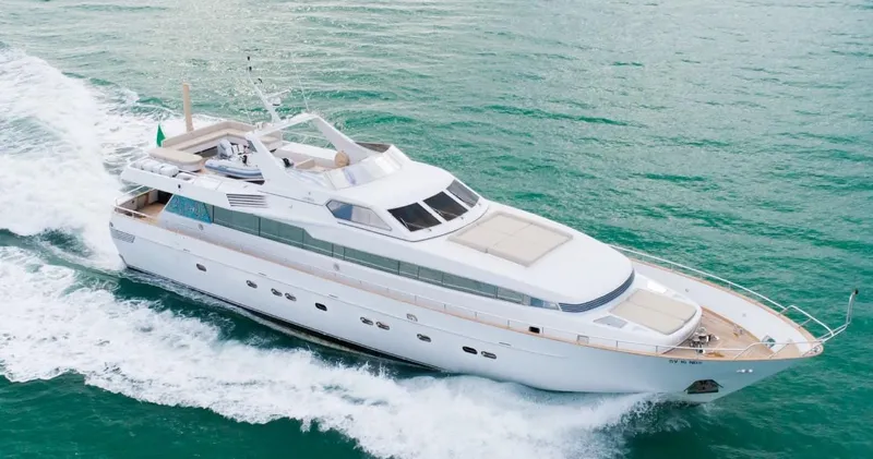  Yacht Photos Pics 