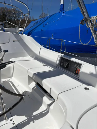 Lucky Dog Too Yacht Photos Pics 