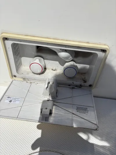 Lucky Dog Too Yacht Photos Pics 