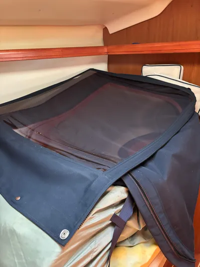 Lucky Dog Too Yacht Photos Pics 