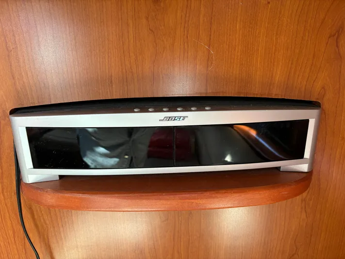 Lucky Dog Too Yacht Photos Pics 