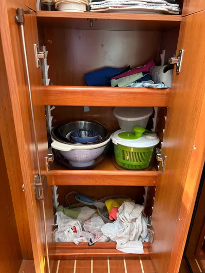 Lucky Dog Too Yacht Photos Pics 