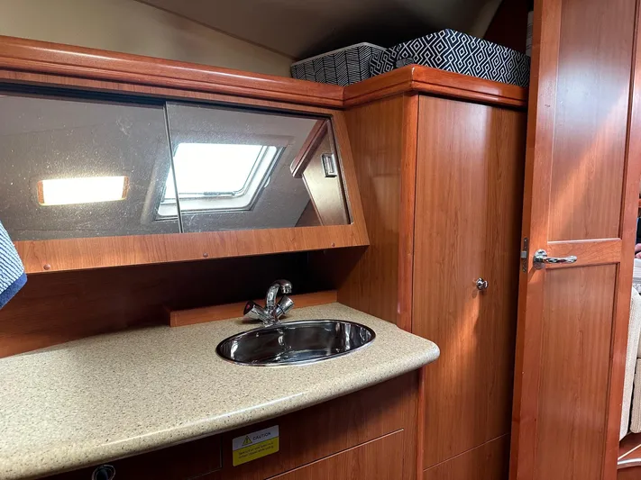 Lucky Dog Too Yacht Photos Pics 