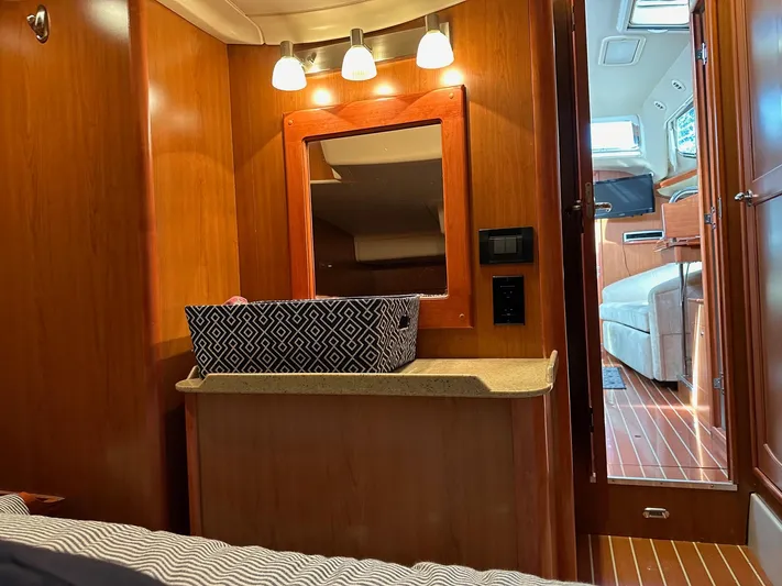 Lucky Dog Too Yacht Photos Pics 