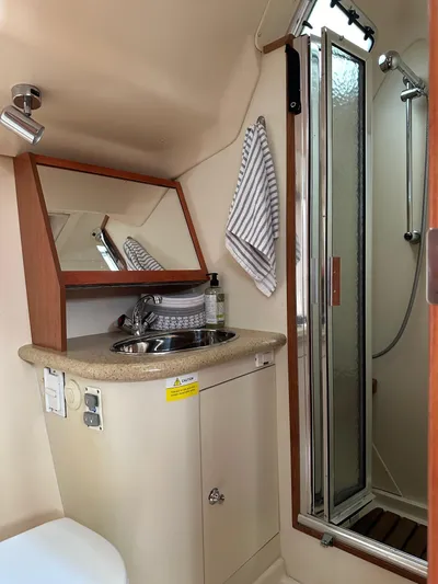 Lucky Dog Too Yacht Photos Pics 